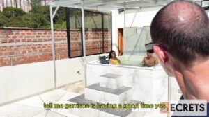 น้องมหาลัยหุ่นเซ็กซี่โดนพ่อเลี้ยงอาจารย์ซอยหีสดแตกในคาห้องเรียน