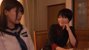 สาวญี่ปุ่นคอสเพลย์คู่หู ซอยหีท่าหมาเย็ดสดแตกในสลับกันมันส์
